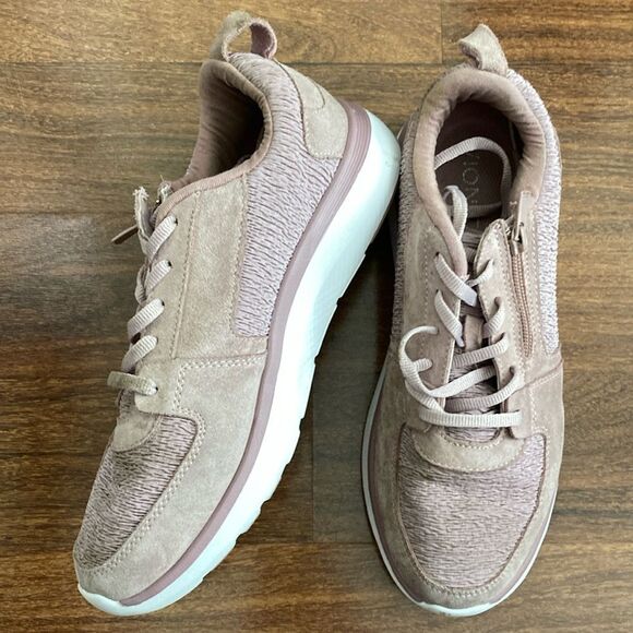 Vionic Purple Sneakers Sz 9.5 - Picture 1 of 7